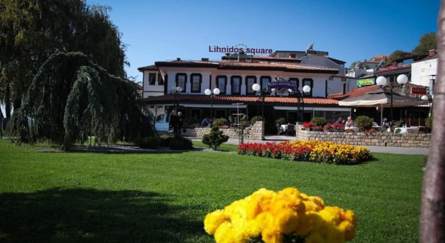 Villa Lihnidos Square