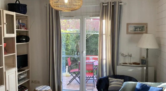 Appartement Dives-sur-Mer, 3 pièces, 4 personnes - FR-1-487-138, Забронировать Апартаменты/квартира Див-сюр-Мер 