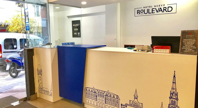 Hotel Nuevo Boulevard, Забронировать Отель Отели провинции Буэнос-Айреса с бассейном, Бассейн