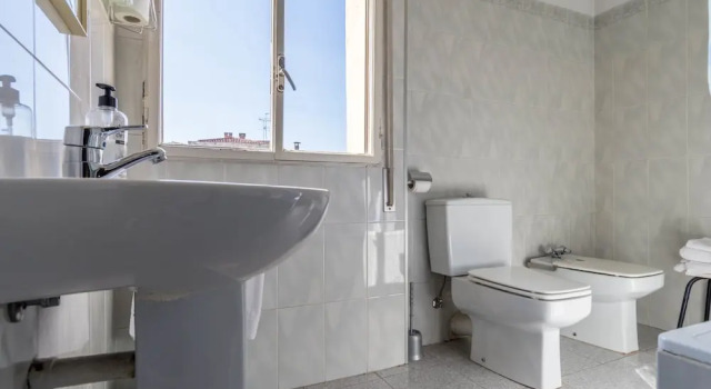 Двухместный номер Economy Hostal Urgell