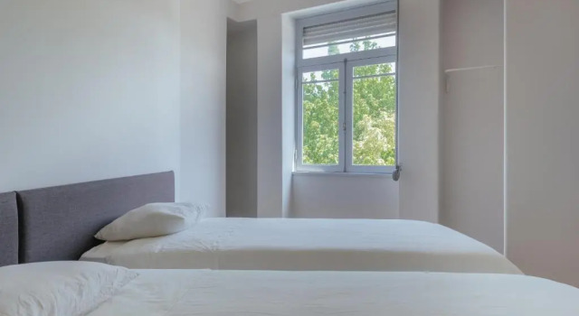 Baixa24 - Downtown Bliss w/ Amazing Natural Light, Забронировать Отель Бонфим Порту, рядом с Театр Coliseu do Porto