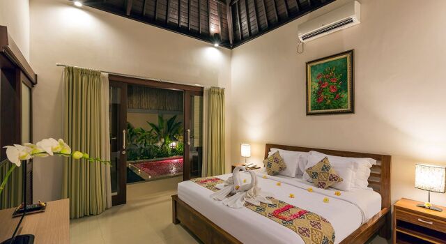 Kubal Villa and Living Seminyak, Rezerwuj Willa Domki letniskowe w Bali, Domek