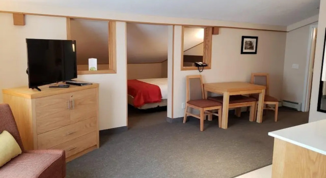 Семейный люкс c 1 комнатой Sun Peaks Lodge