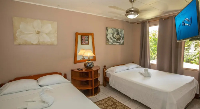 Четырёхместный номер Classic Hotel Lauras House