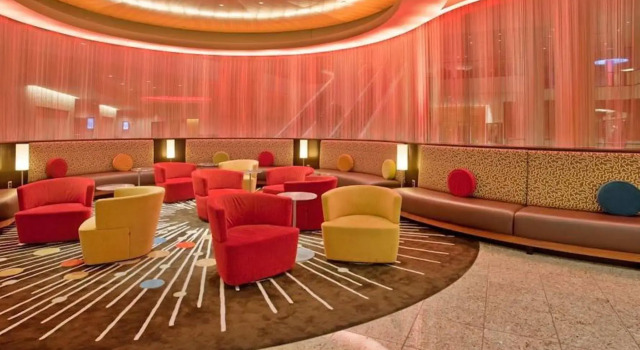 Radisson Plaza Hotel at Kalamazoo Center, Buchen Sie Hotel SPA-Hotels in Kalamazoo, SPA
