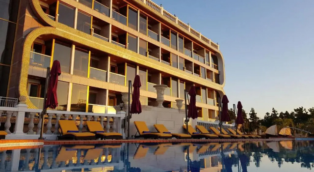 GoldOne Hotel & Suites, Забронировать Отель Согвипхо Остров Чеджудо