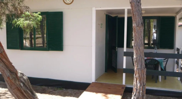 Camping Village Li Nibari, Buchen Sie Campingplatz Sorso Sardinia North