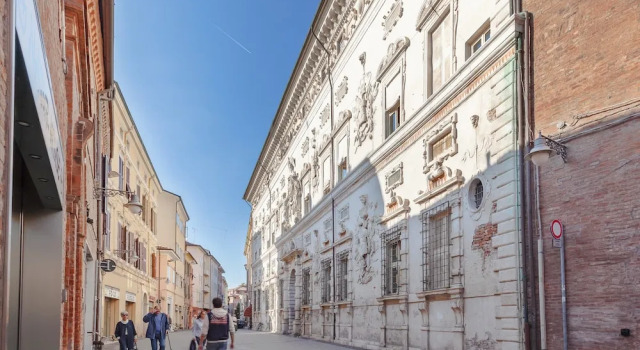 Ex Tribunale Palazzo Bentivoglio Apartment