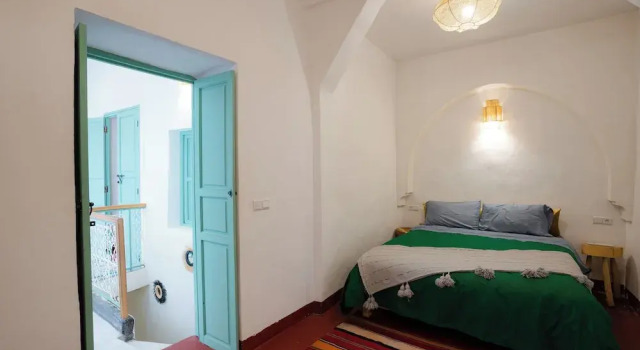 Camera Standard Riad Lkhlil
