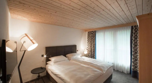 Люкс Family Bernerhof Swiss Quality Hotel Gstaad
