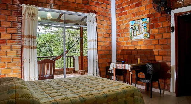 Люкс Premium с видом на сад Huingos Eco Lodge