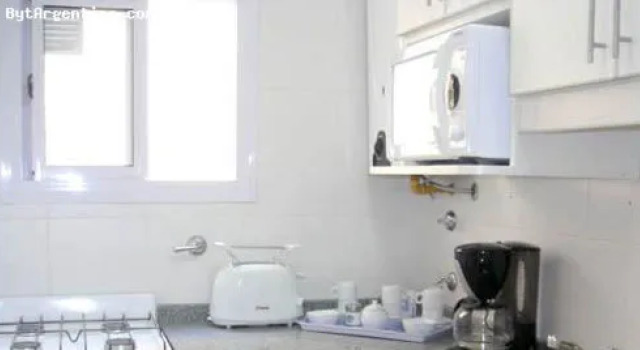 Esmeralda Studio apartment, Забронировать Апартаменты/квартира Отели провинции Буэнос-Айреса с парковкой, рядом с Железнодорожный вокзал Ретиро, Парковка