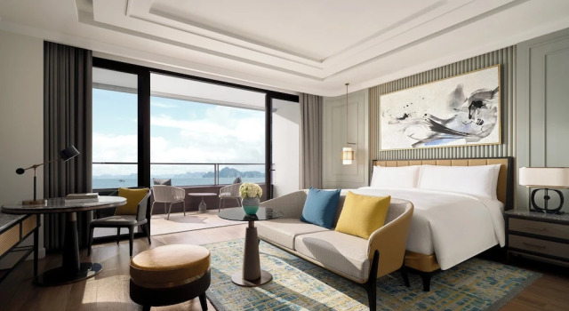 Номер Premium InterContinental Halong Bay Resort by IHG
