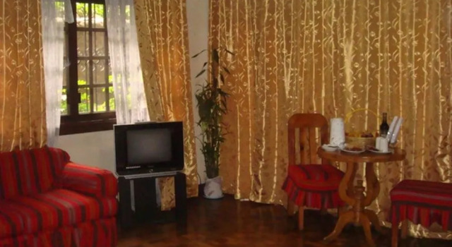 Highland Villa Hotel and Resto