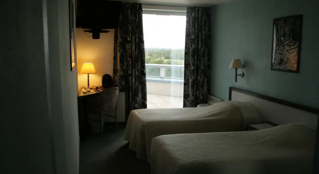 Двухместный номер Standard Hotel de La Tour