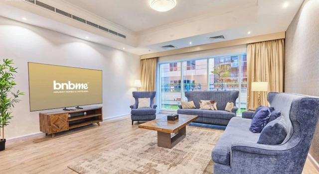 bnbme - Emirates Crown - 2BR & Maid Room, Забронировать Апартаменты/квартира Апартаменты Эмирата Дубая, рядом с Остановка трамвая Marina Towers, Апартаменты/квартира