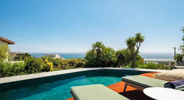 Коттедж Camps Bay Villa w Pool Gym Studio Aqua Terra