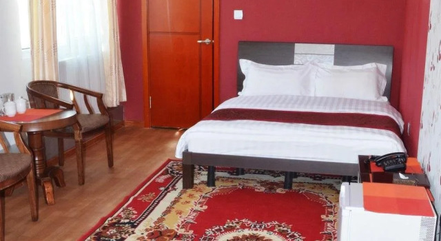Zaisan Gate Hotel