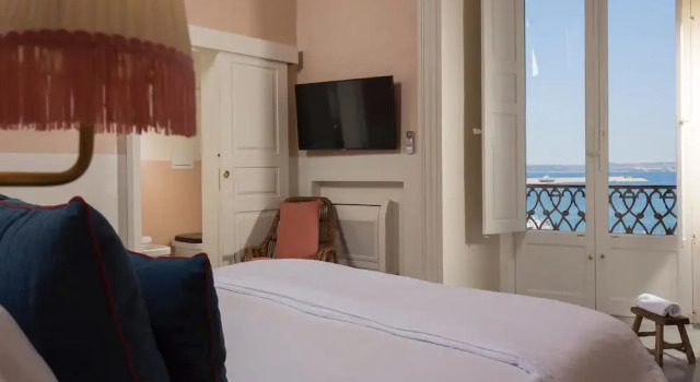 Deluxe værelse med havudsigt Palazzo Colombo