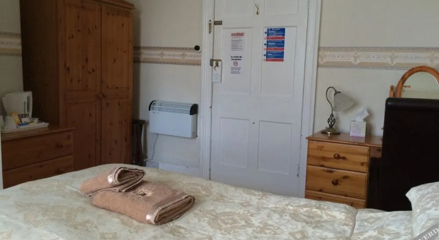 Hilbury Court Hotel, Book Hotel Trowbridge Wiltshire