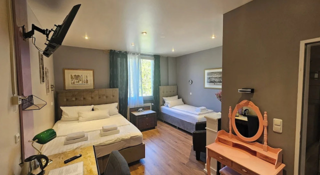 Трёхместный номер Standard Hotel Franken an der Messe