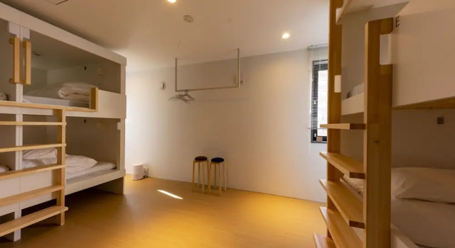 Кровать в общем номере (женский номер) plat hostel keikyu sapporo ichiba