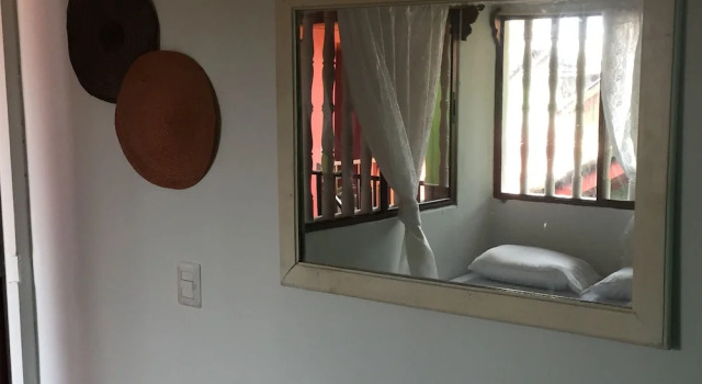 Трёхместный номер Standard c 1 комнатой El Caite Hostel