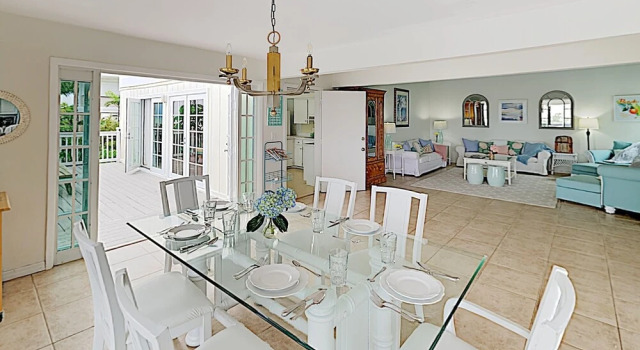 New Listing! Estero Island Beachfront W/ Pool 5 Bedroom Home, Забронировать Дом для отпуска Виллы Истеро, Вилла