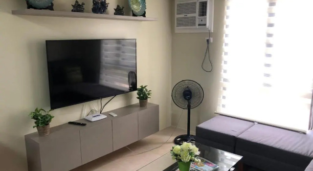 Your Own 3 C's Space (Cozy, Clean and Convenient)!, Rezervovat Hotel Hotely v Tagaytay s parkováním, Parkování