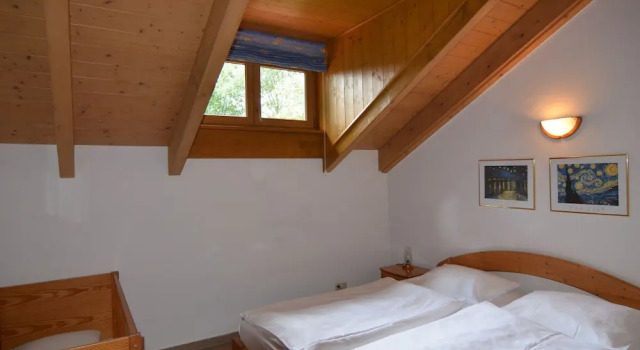Serene Holiday Home in Bischofsmais Bavaria near Forest, Varaa Hotelli Hotellit Baijeri pysäköinnillä, Pysäköinti
