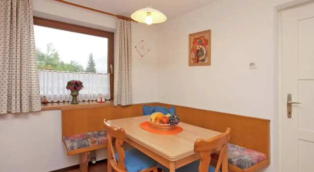 Peaceful Apartment in Brixen im Thale With Balcony, Book Lejlighed Brixen im Thale Brixental