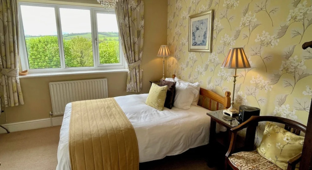 Номер Economy Dunkery Beacon Country House