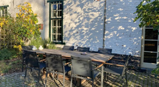 Коттедж с 4 комнатами B&B De Metstermolen