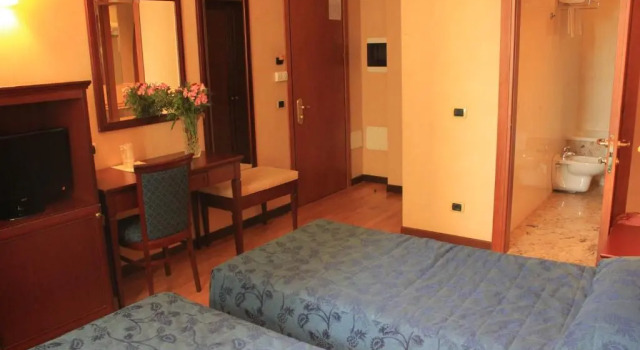 Трёхместный номер Standard Hotel Terminal