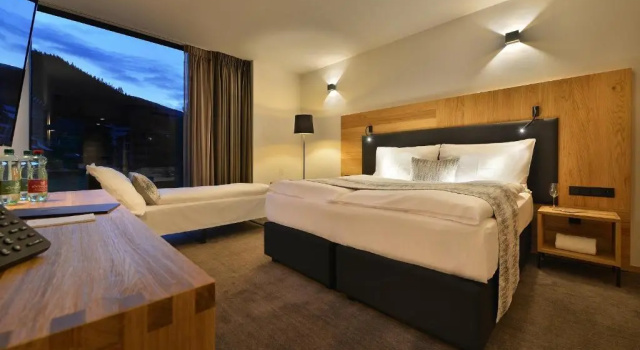 Номер Superior Grand Hotel Hradec