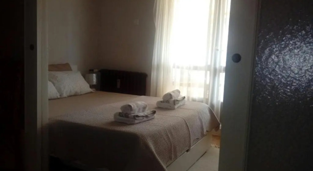 Vila Zora apartman, Buchen Sie Ferienwohnung Loznica 
