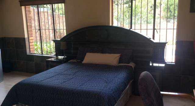 Tafelberg Drive Guesthouse, Boek Hotel Johannesburg Gauteng