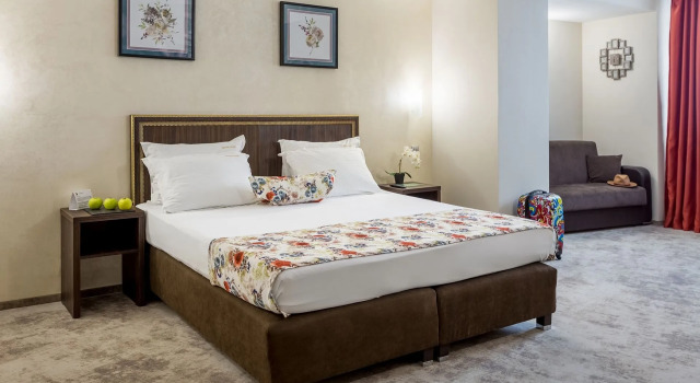 Полулюкс Prestige Boutique Hotel Craiova