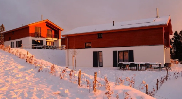 Luxury Villa With Sauna, Near the ski Area and Center, Забронировать Вилла Отели Винтерберг с парковкой, рядом с Трамплин "Св. Георг", Парковка