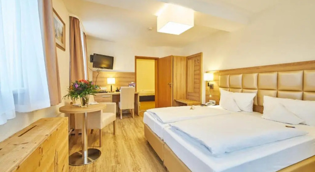 Двухместный номер Standard Akzent Hotel Goldner Stern