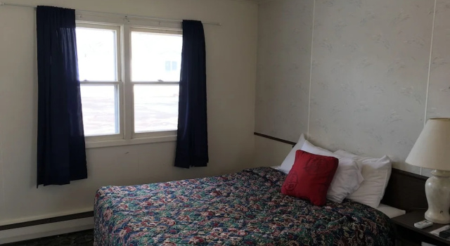 Четырёхместный номер Standard Grandma's Inn