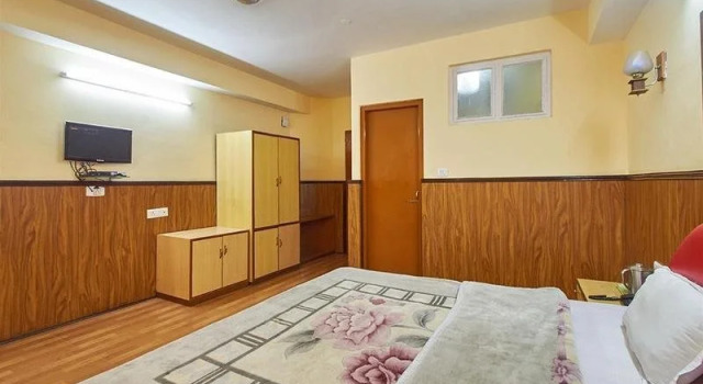 Hotel Tibet Gallery, Book Hotel Hotels in Sikkim with Parking, Parking