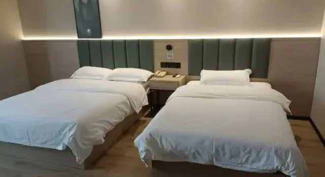 Двухместный номер Standard GreenTree Inn Nanjing Gaochun District Old Street Scenic Spot Express Hotel