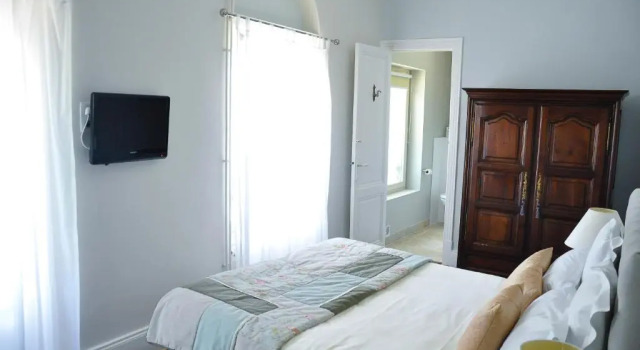 Двухместный номер Classic Hôtel The Originals Résidence de Rohan
