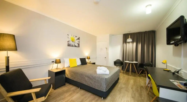 Двухместный номер Standard Glenmore Palms Motel