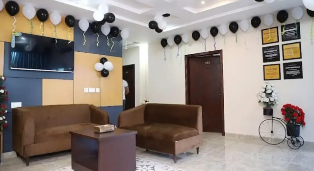 Hotel Luxury Express, Rezerwuj Hotel Multan Punjab Region