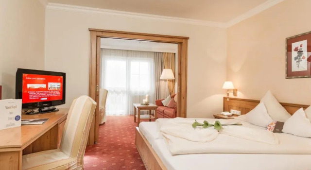Полулюкс Hotel Alpenhof Superior