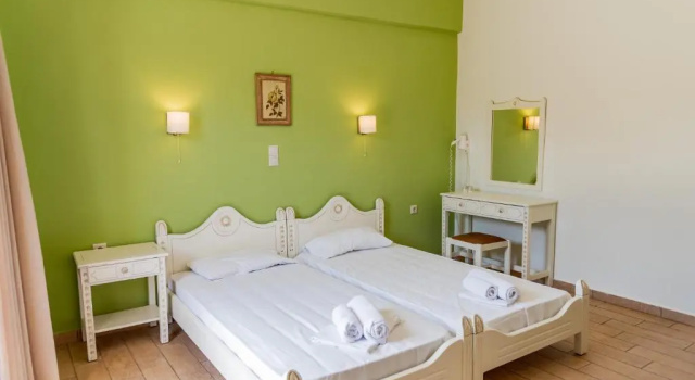 Студия Economy Almyra Apartments & Suites