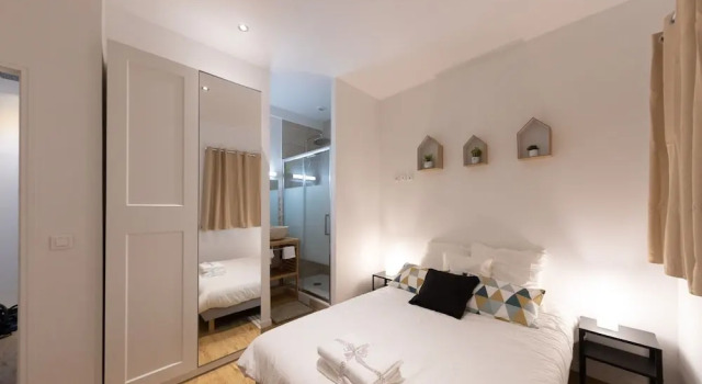 Cosy Flat in Paris Saint-Lazare Opéra, Забронировать Апартаменты/квартира Париж Иль-де-Франс, рядом с Вокзал Сен-Лазар