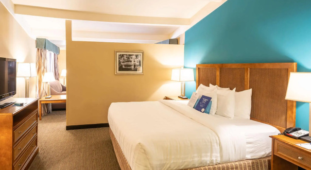 Люкс Best Western Charleston Inn